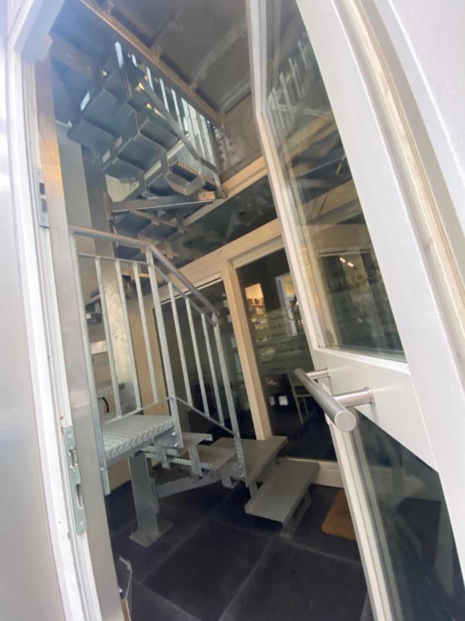 Апартаменты Triplex Neuvice Льеж Экстерьер фото